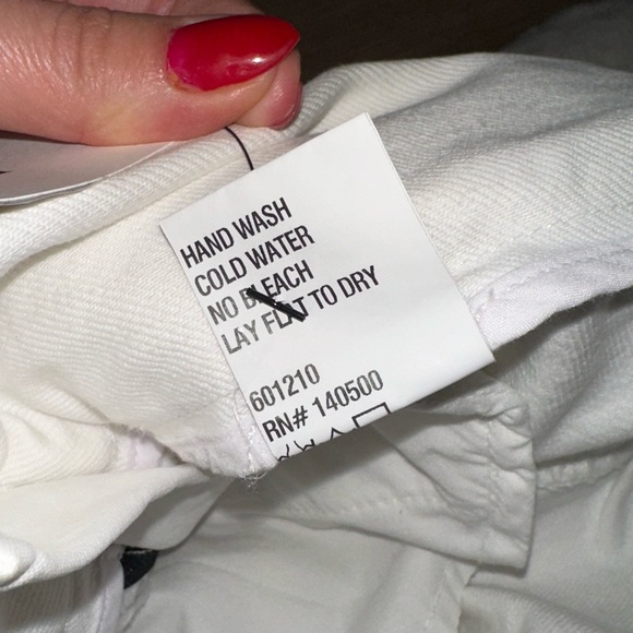 NWT RtA Ellena Pleated High-Waisted White Cotton Shorts Size 30 - Picture 7 of 7